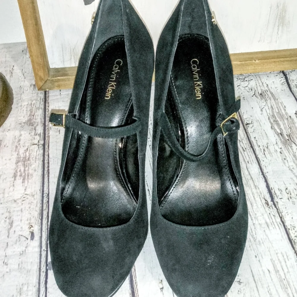 Calvin Klein Black Suede Stiletto Dress Pumps - Picture 10 of 13
